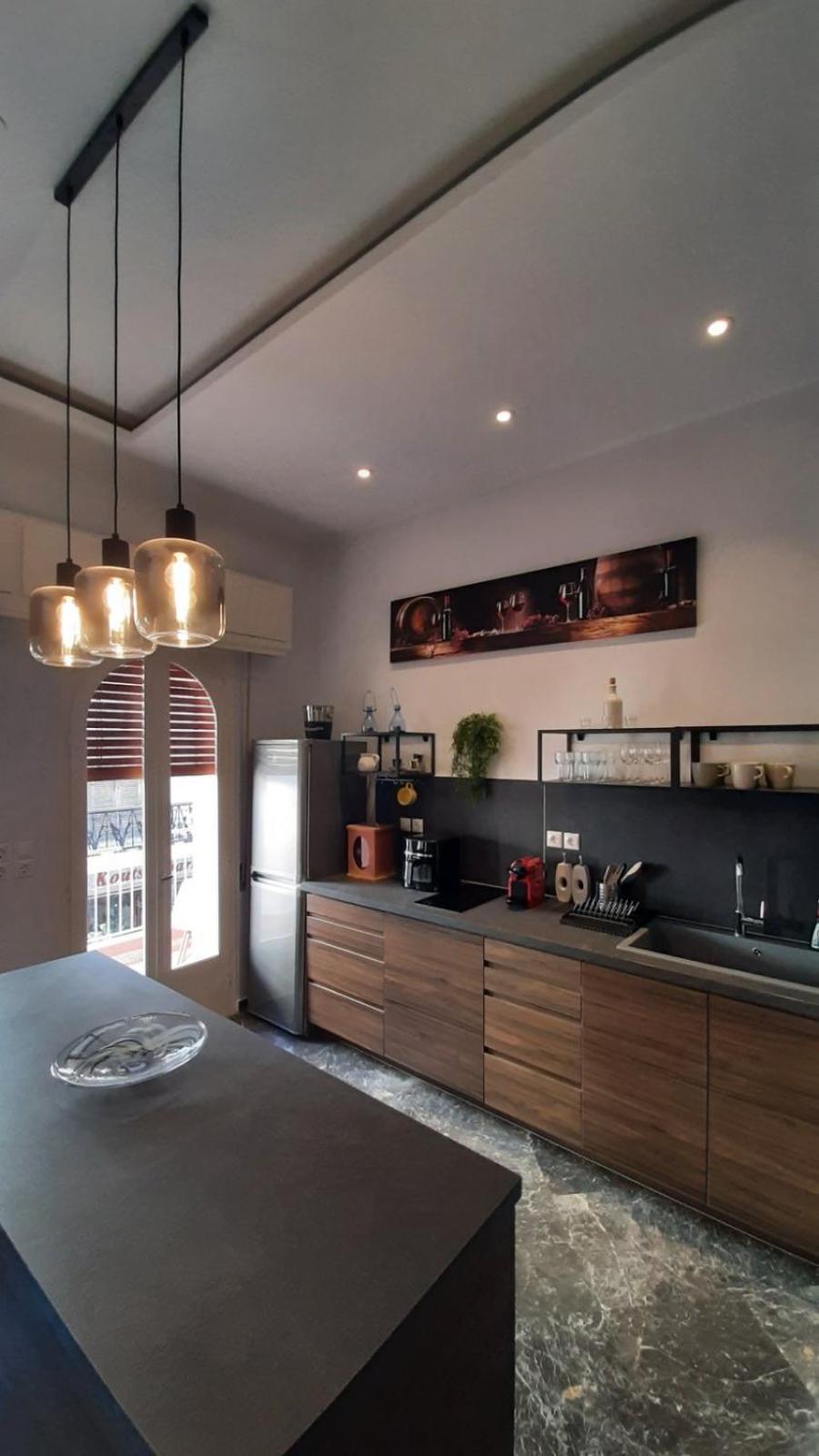 Dorian Apartment